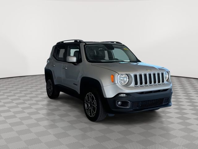 Used 2017 Jeep Renegade Limited image 2