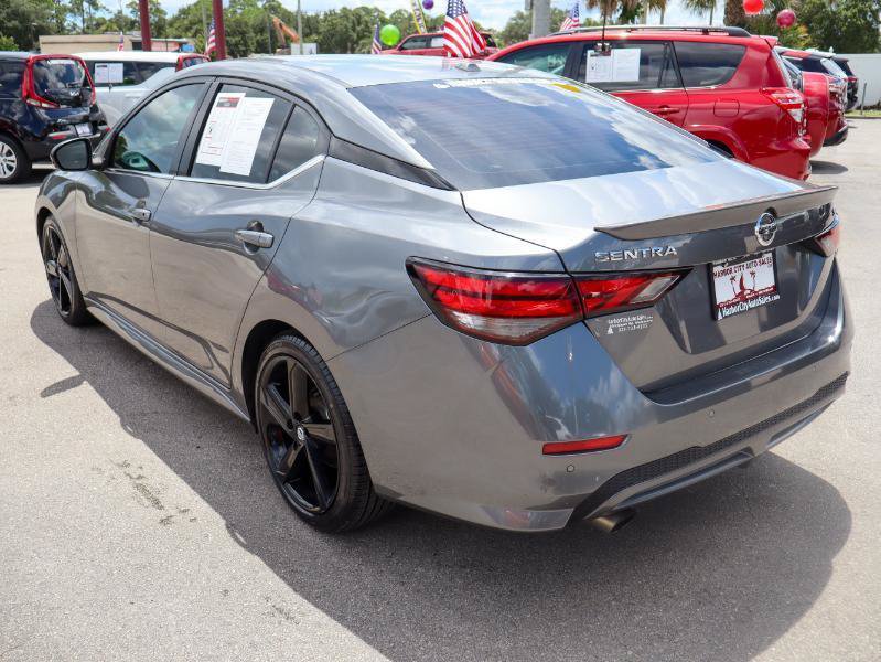 Used 2022 Nissan Sentra SR w/ Electronics Package FWD image 3