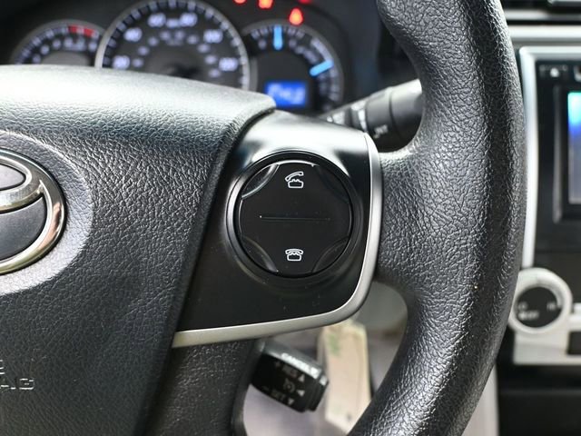 Used 2012 Toyota Camry LE FWD image 25