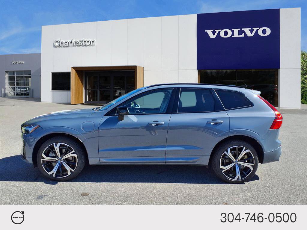 Certified 2024 Volvo XC60 T8 Ultimate w/ Climate Package AWD/4WD image 6