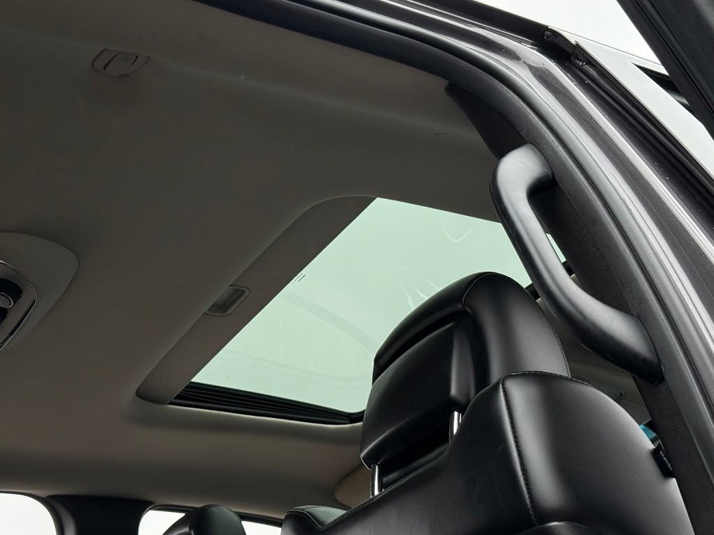 Used 2014 Dodge Durango Limited w/ Premium Group AWD/4WD image 6