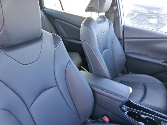 Used 2021 Toyota Prius Prime Limited image 11