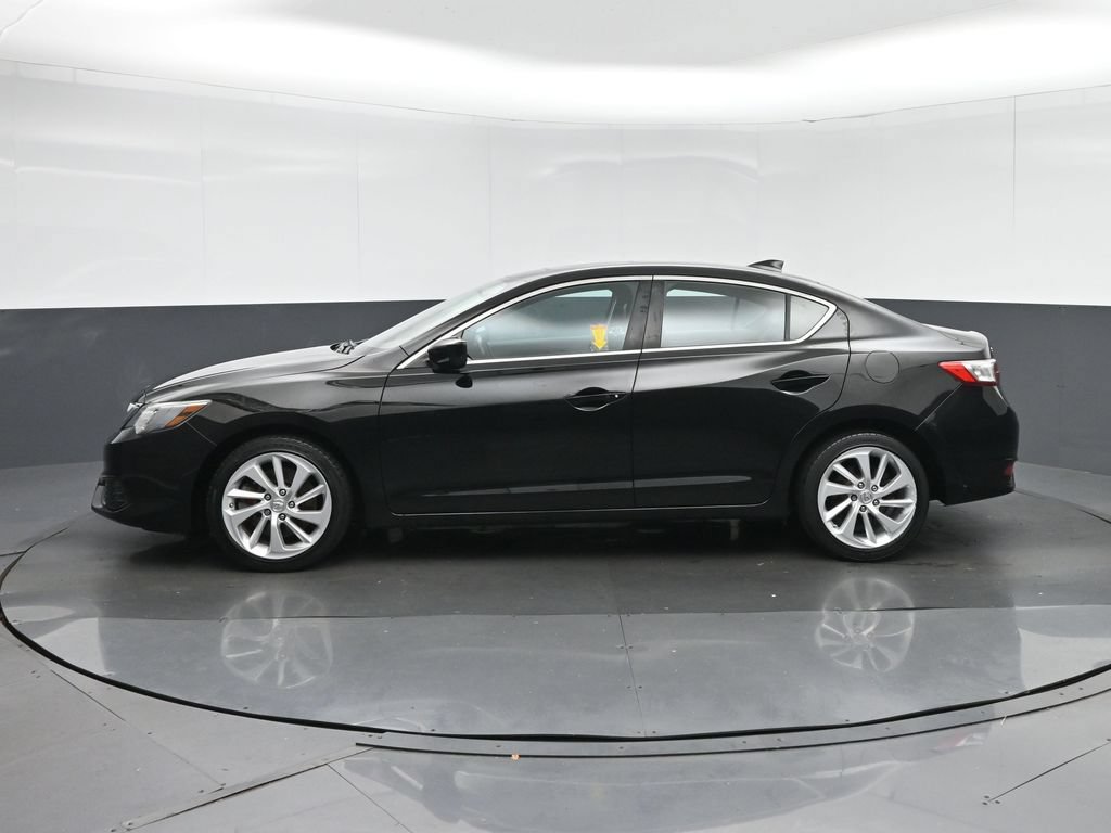 Used 2018 Acura ILX FWD image 4