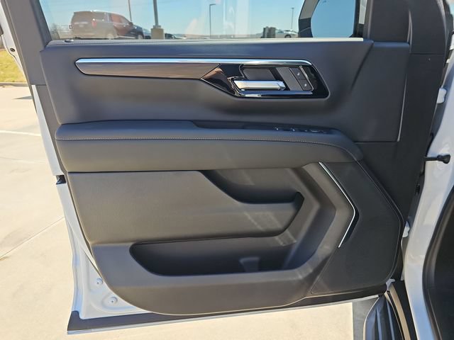 New 2026 Chevrolet Suburban LS w/ Max Trailering Package RWD image 22