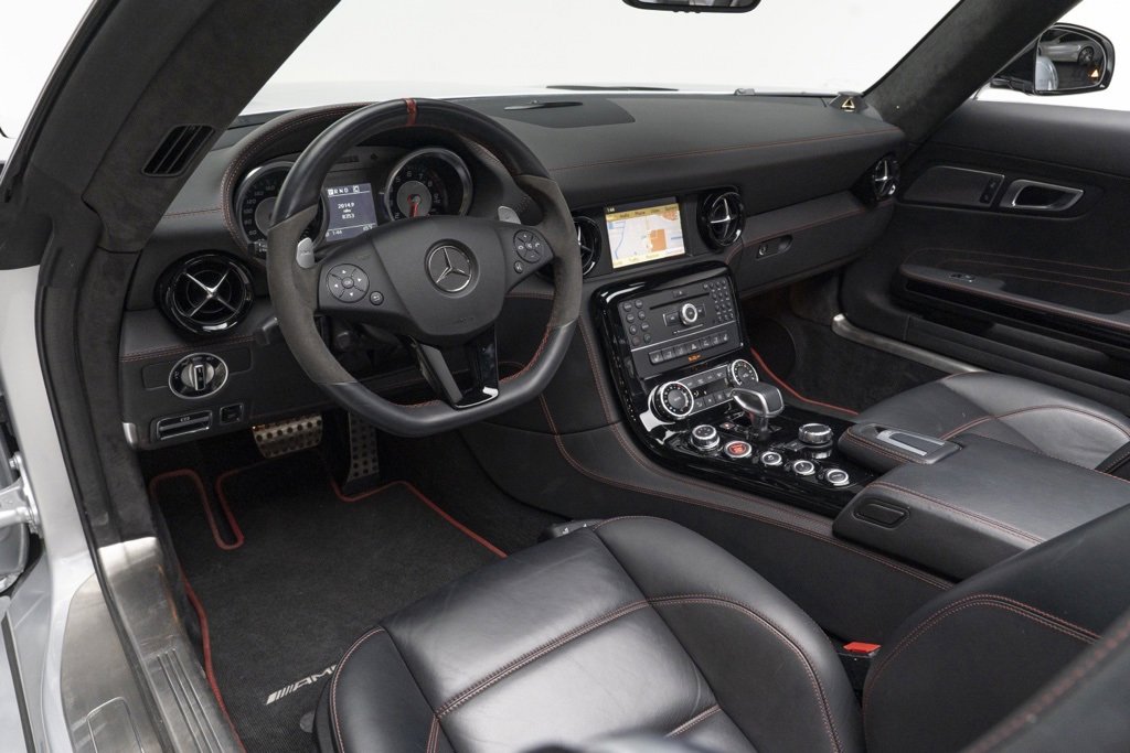 Used 2013 Mercedes-Benz SLS AMG GT Roadster image 63
