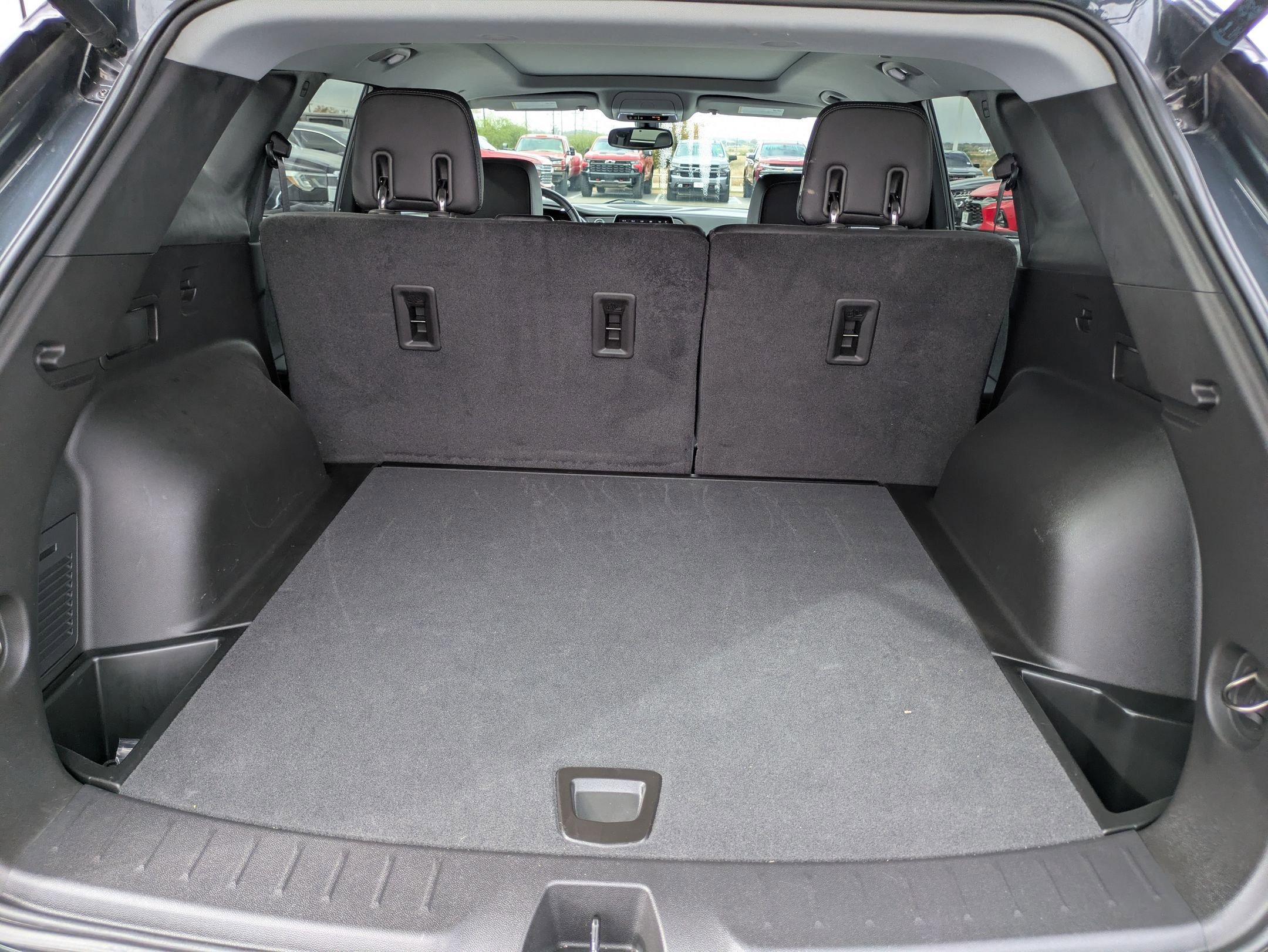 Used 2019 Chevrolet Blazer LT w/ Sun and Wheels Package image 24