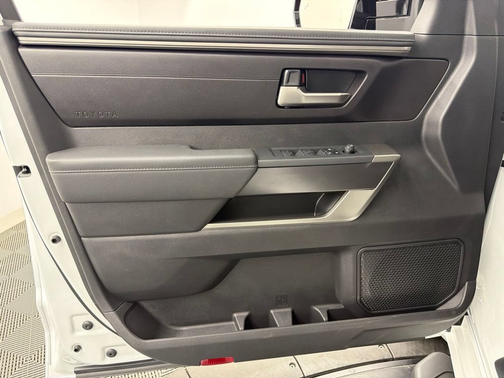 New 2026 Toyota Tundra SR5 w/ SR5 Convenience Package RWD image 16