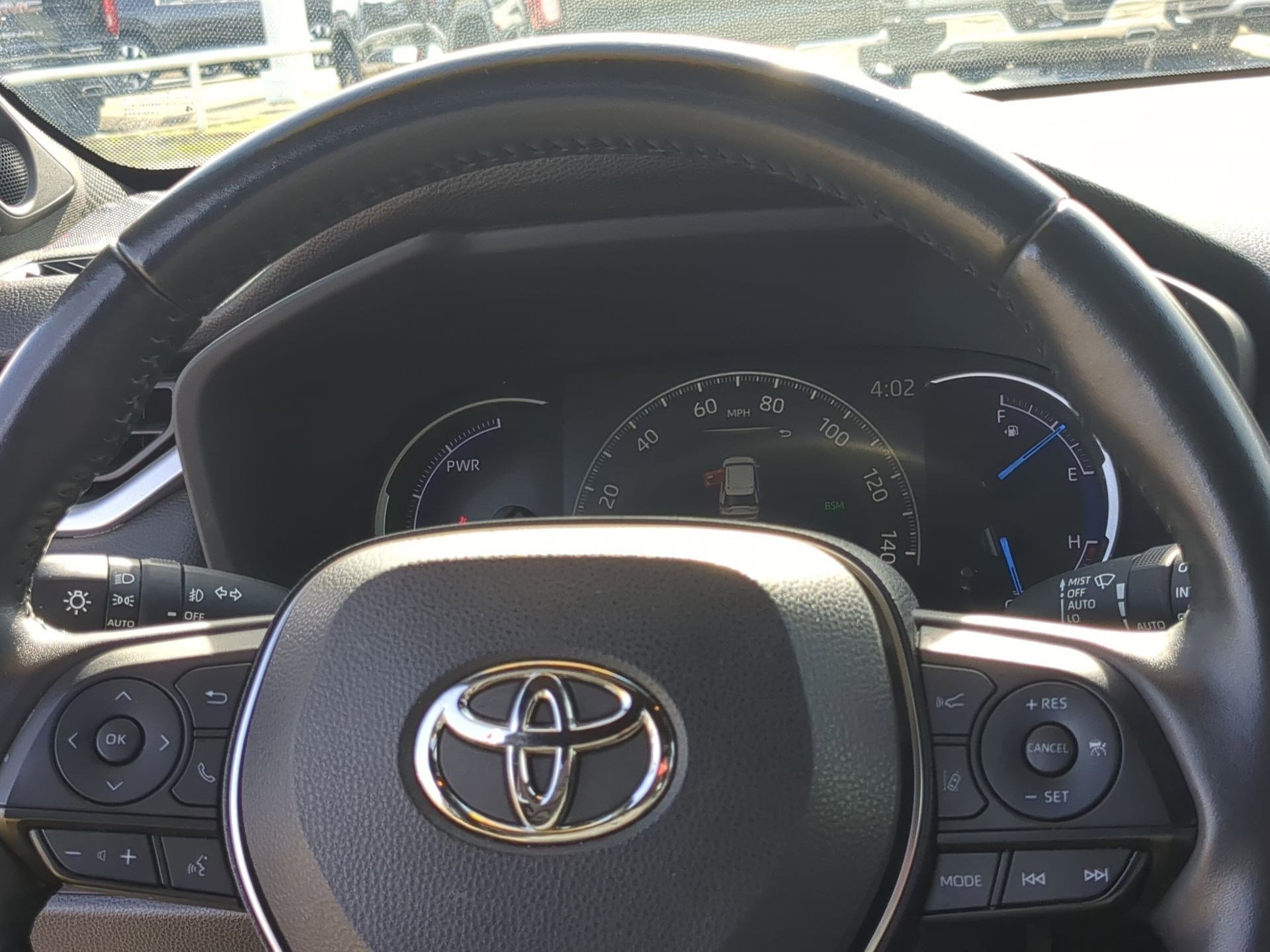 Used 2019 Toyota RAV4 XSE image 13