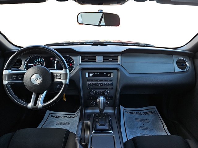 Used 2014 Ford Mustang Convertible image 29