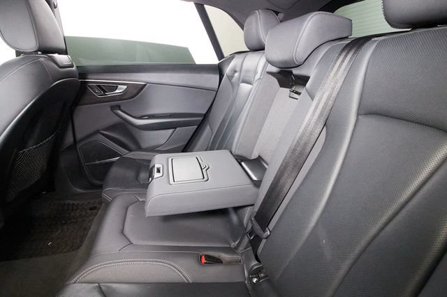 Used 2020 Audi Q8 Premium Plus w/ Premium Plus Package AWD/4WD image 22