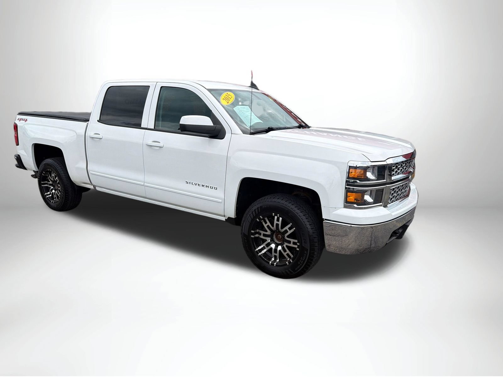 Used 2015 Chevrolet Silverado 1500 LT AWD/4WD image 8