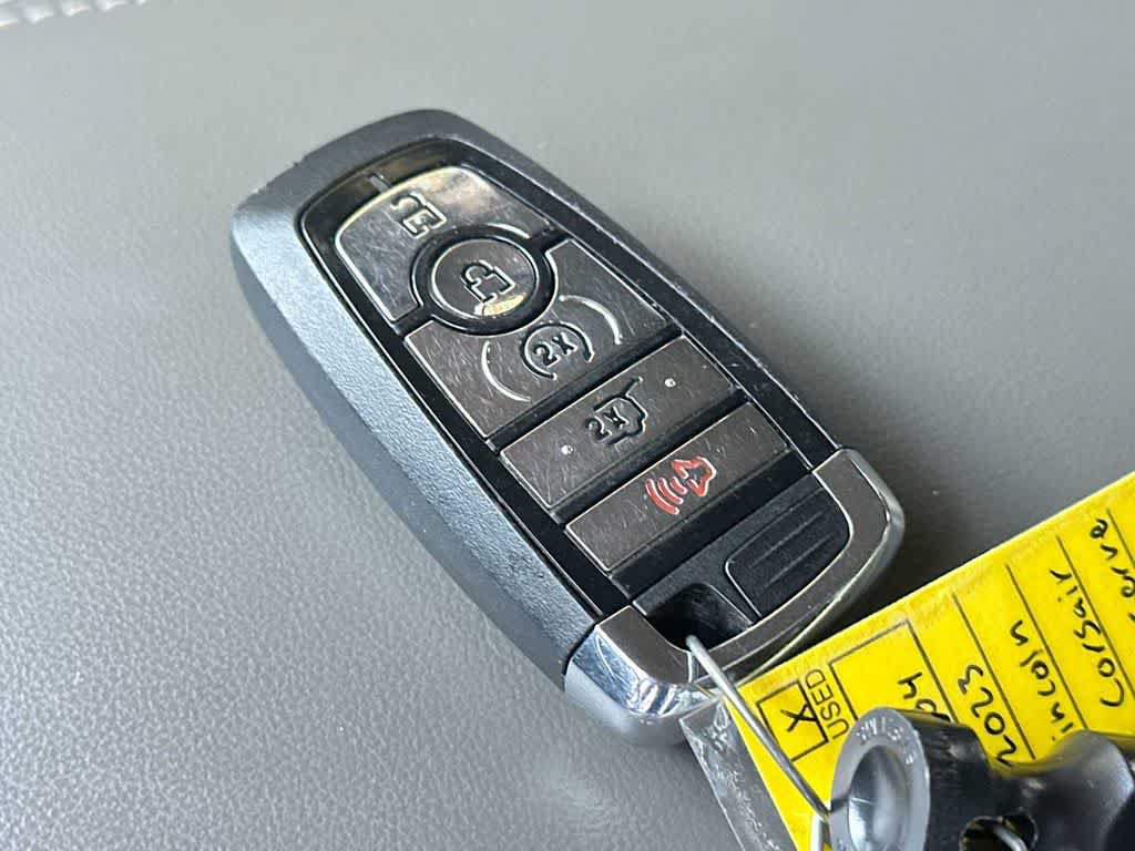 Used 2023 Lincoln Corsair Reserve FWD image 29