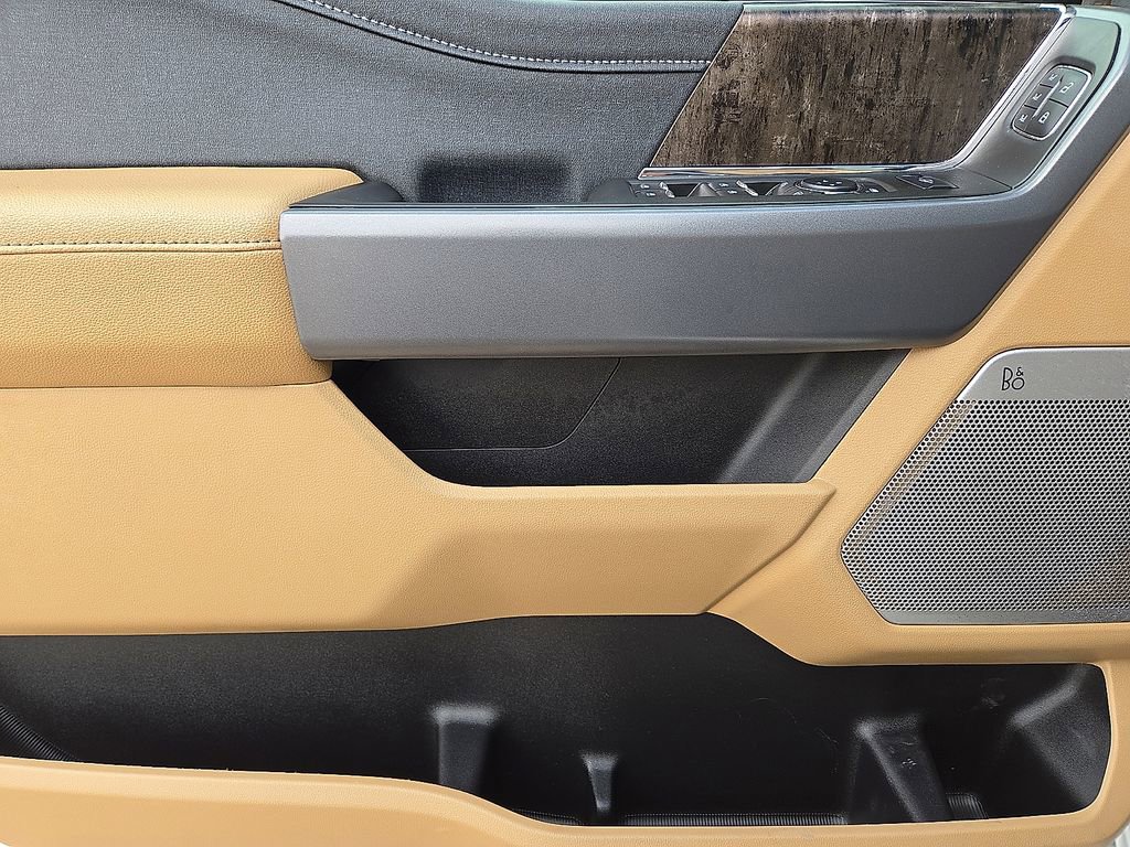 Used 2024 Ford F250 Lariat w/ Tremor Off-Road Package image 23