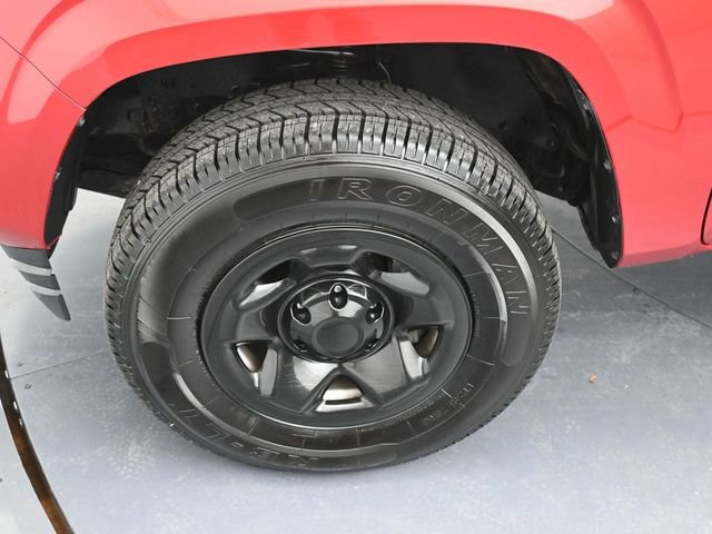 Used 2023 Toyota Tacoma SR5 image 9