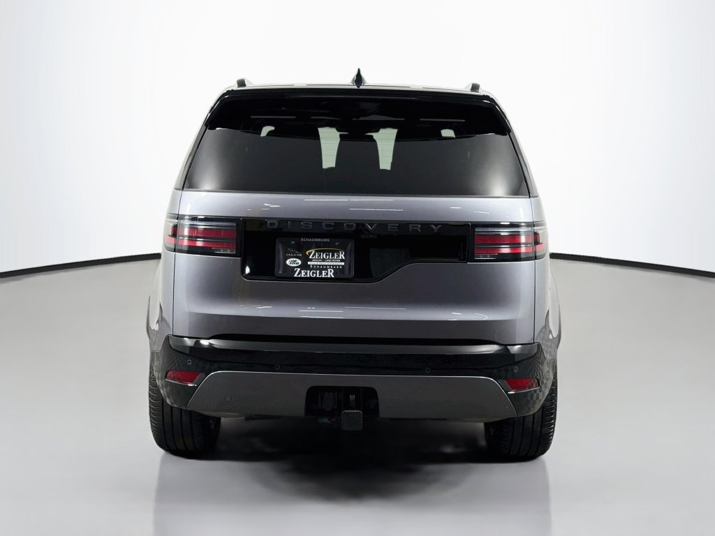 Used 2025 Land Rover Discovery Dynamic SE AWD/4WD image 6