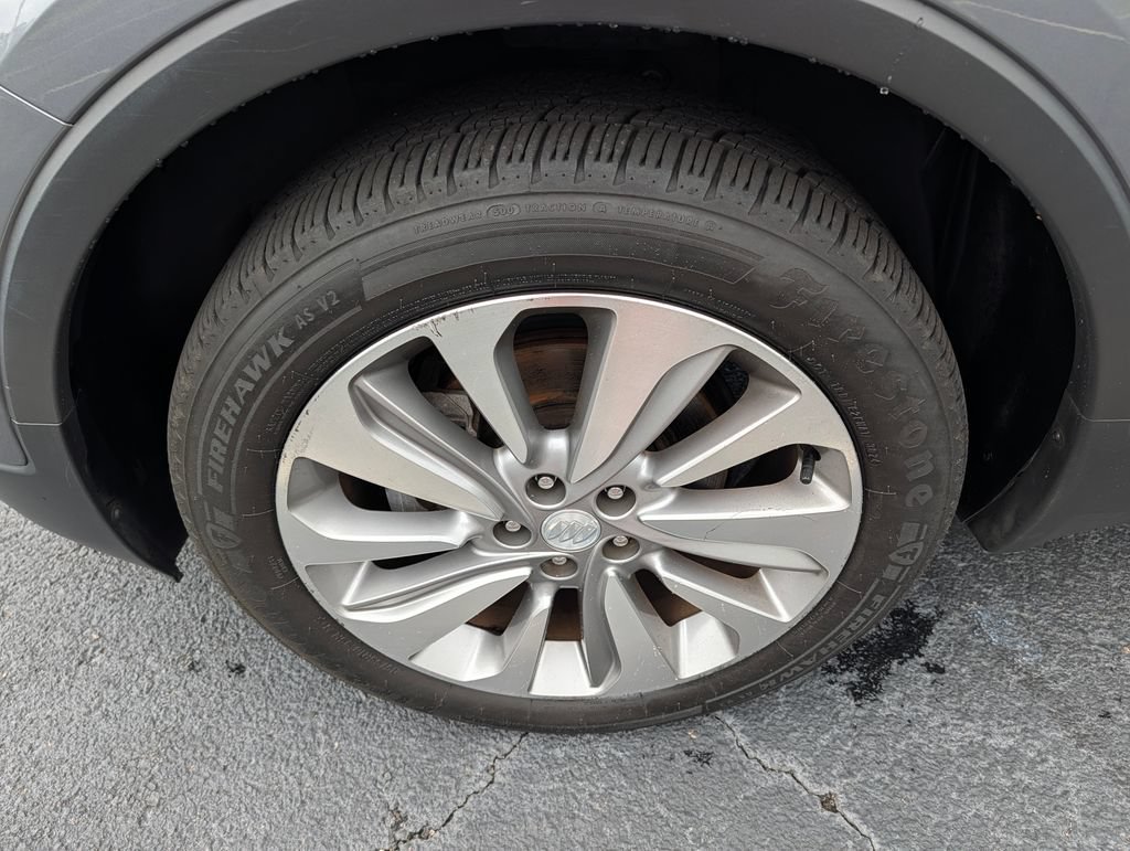 Used 2020 Buick Encore Preferred FWD image 28