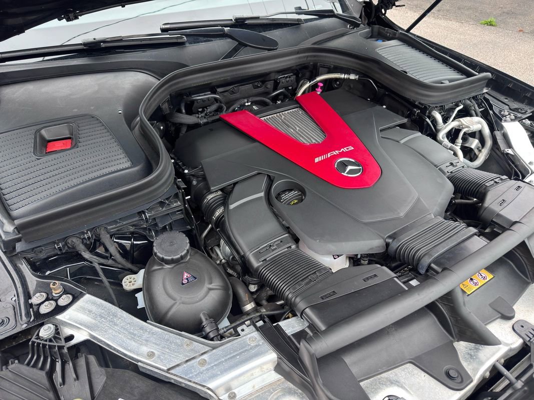 Used 2022 Mercedes-Benz GLC 43 AMG 4MATIC image 41