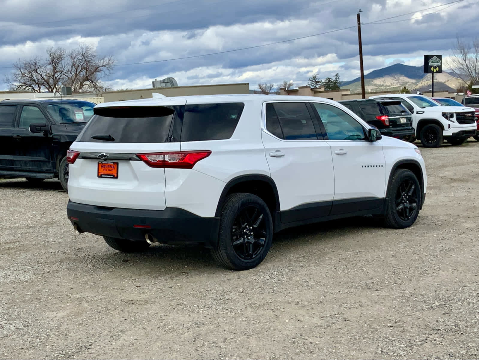 Used 2019 Chevrolet Traverse LS w/ LPO, Blackout Package AWD/4WD image 4