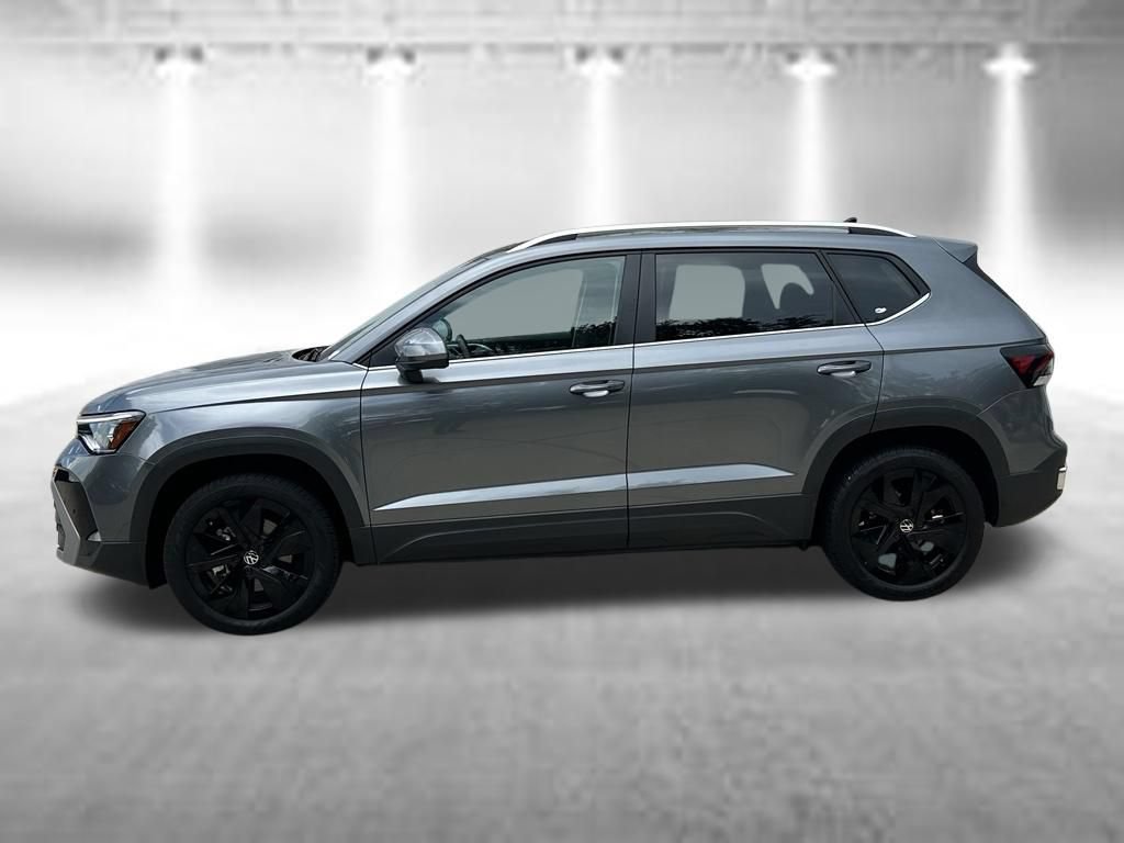 Certified 2026 Volkswagen Taos SE w/ Black Wheel Package FWD image 2