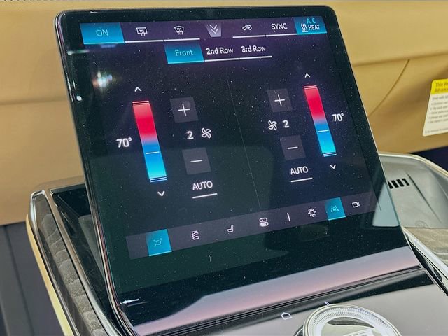 New 2025 Cadillac Escalade IQ Sport 2 w/ LPO, ONYX Package image 12