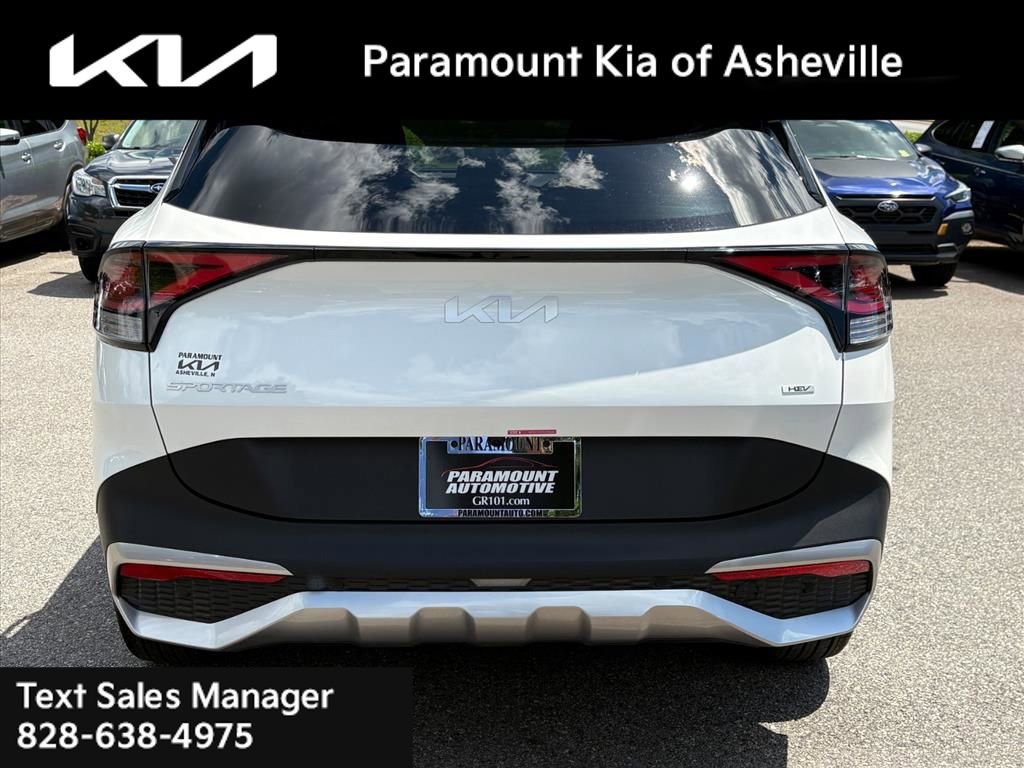 Certified 2025 Kia Sportage EX w/ EX Premium Package AWD/4WD image 5