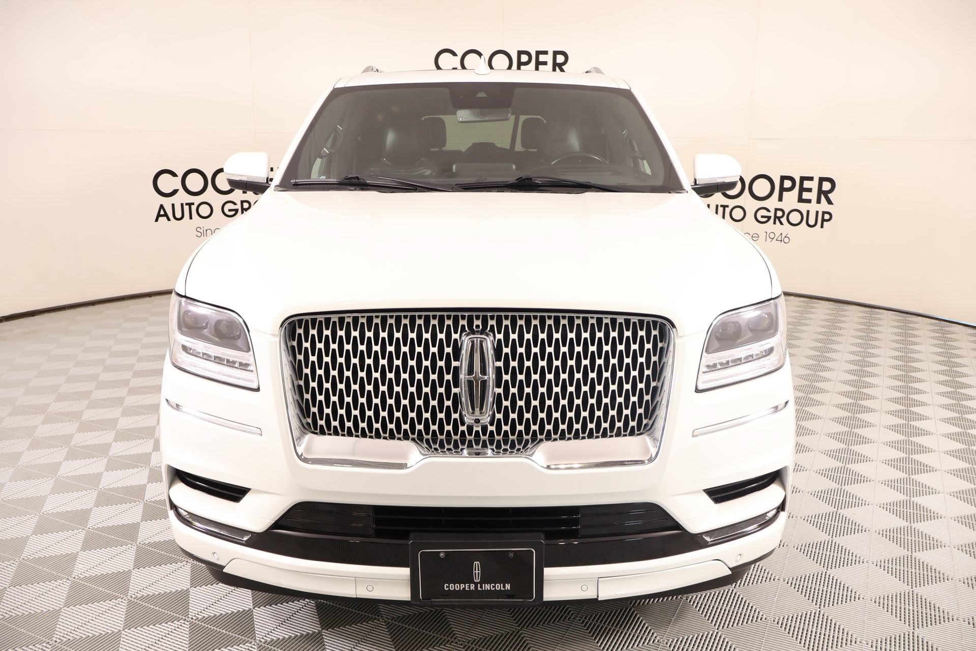 Used 2020 Lincoln Navigator Reserve w/ Equipment Group 208A Reserve RWD image 10