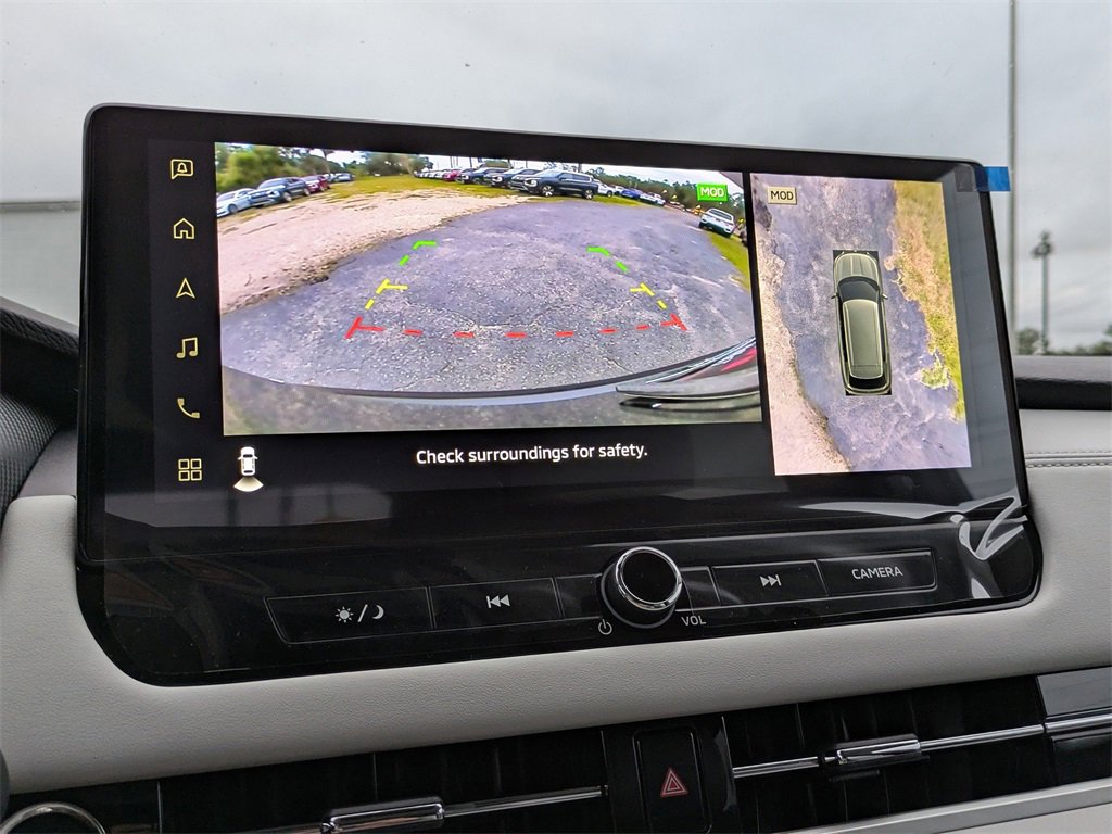 New 2025 Mitsubishi Outlander SE image 19