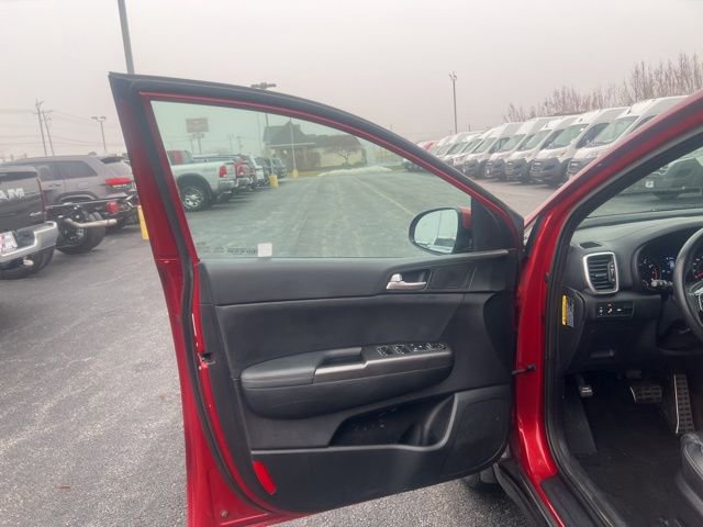 Used 2022 Kia Sportage Nightfall Edition image 17