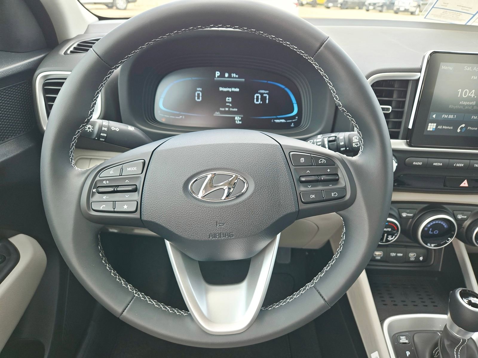New 2026 Hyundai Venue SEL FWD image 10