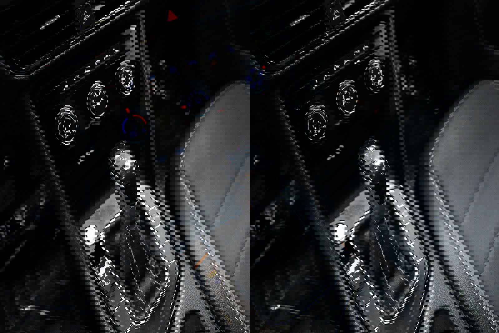 Used 2023 Volkswagen Taos SE image 22