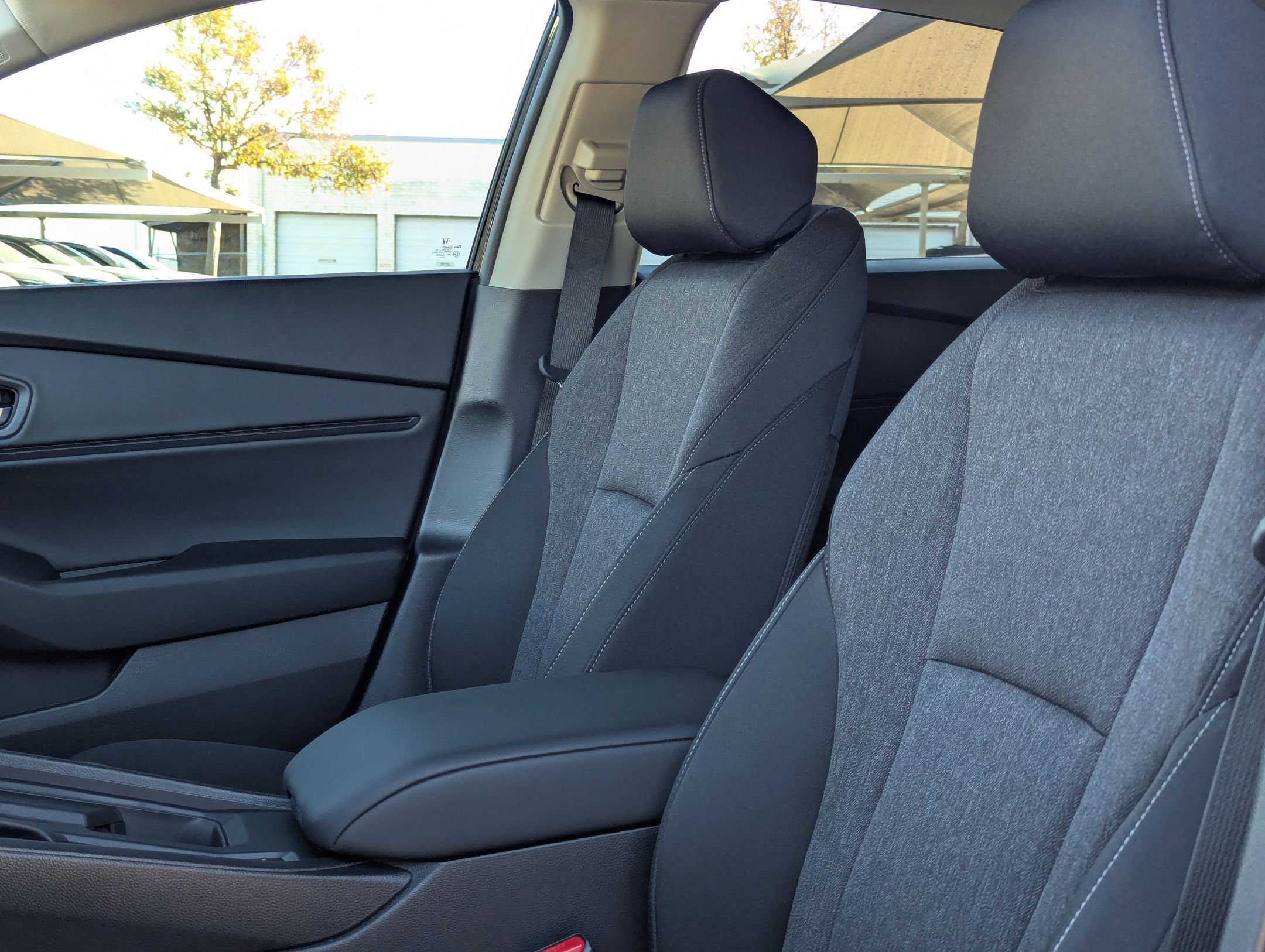 Used 2025 Honda Accord SE image 14