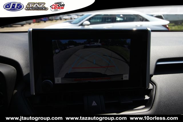 Used 2024 Toyota RAV4 LE FWD image 20