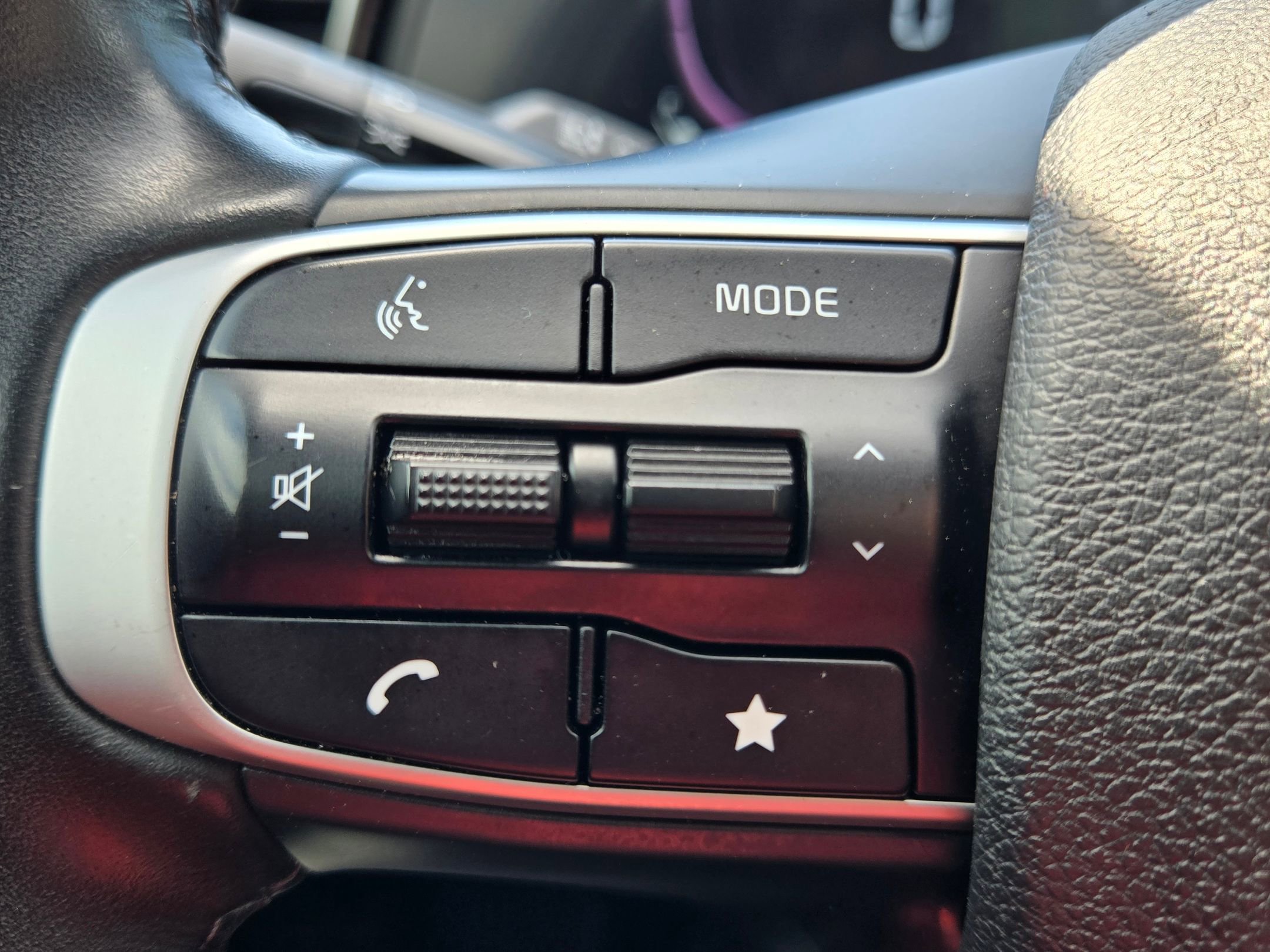 Used 2024 Kia Sportage X-Line w/ X-Line Premium Package AWD/4WD image 24
