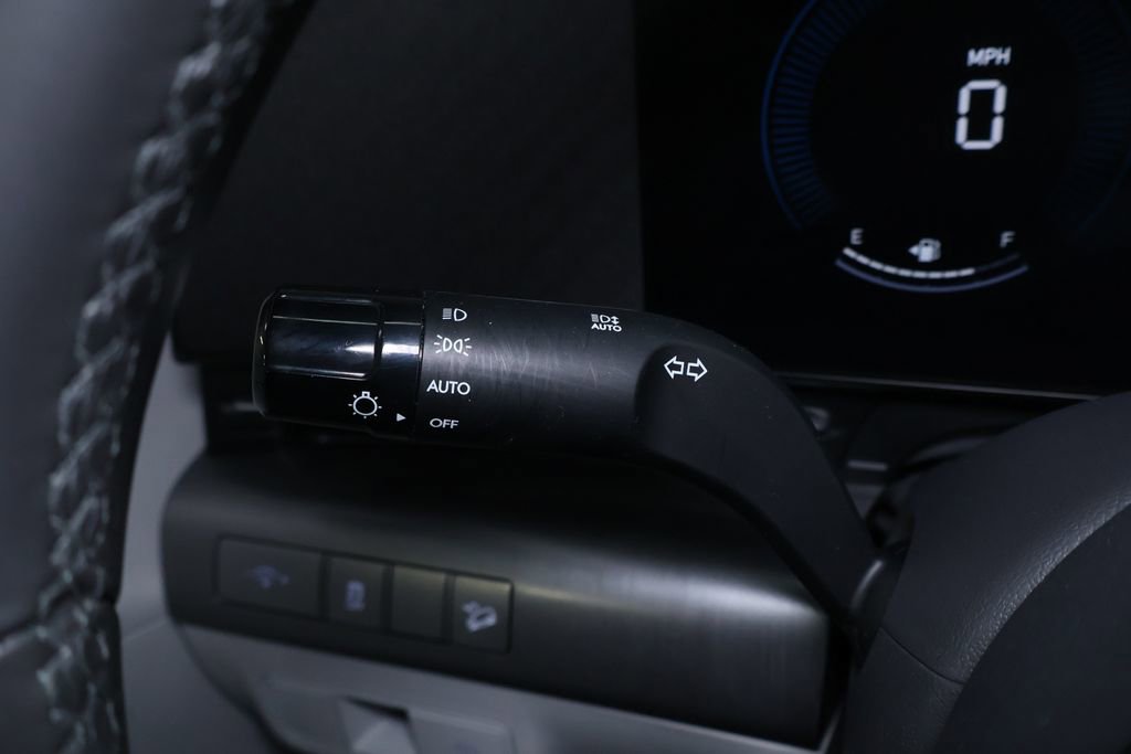 Used 2024 Hyundai Kona SEL image 20