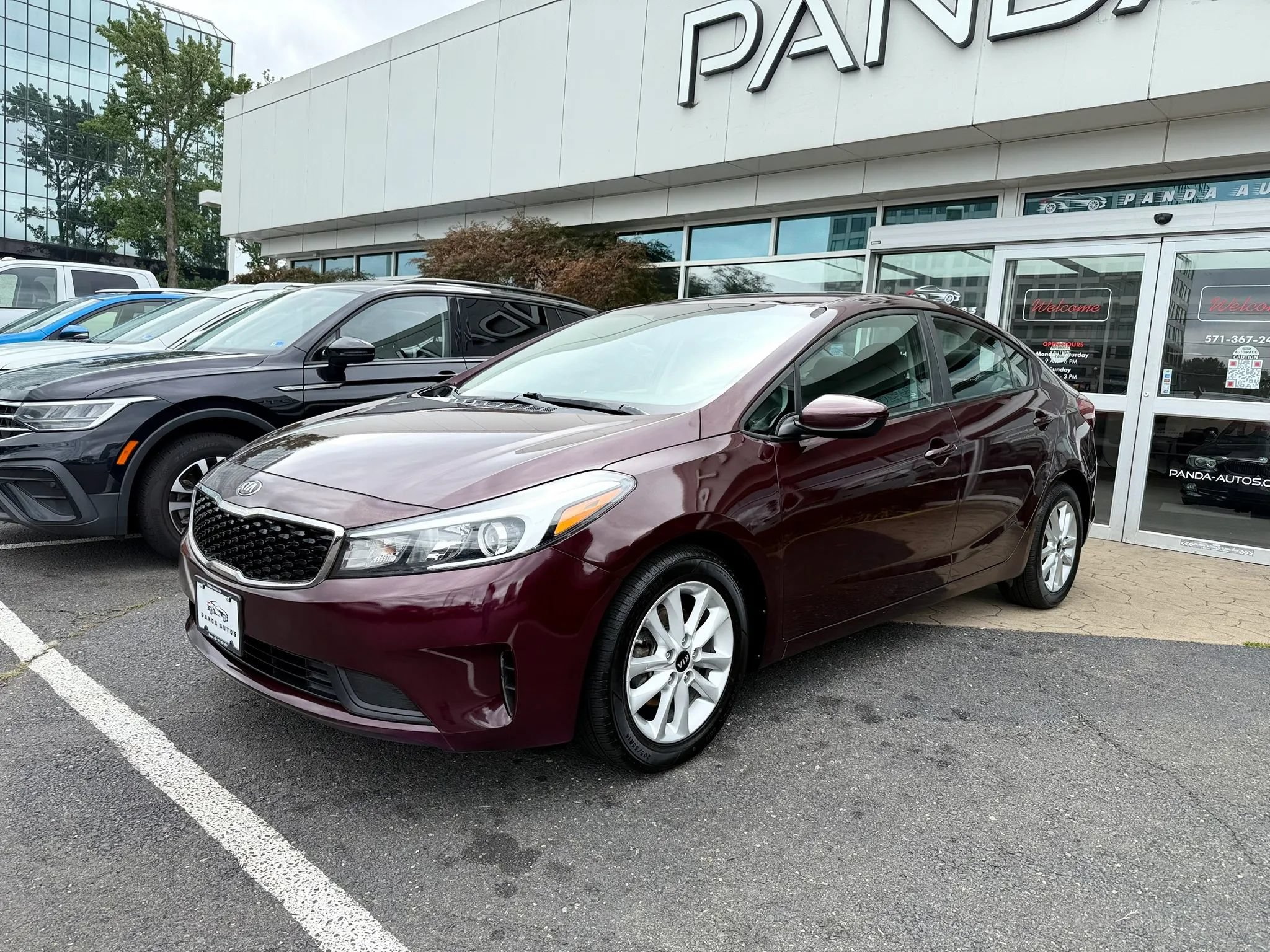 Used 2017 Kia Forte LX w/ LX Popular Package FWD image 3