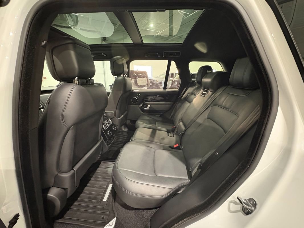 Used 2019 Land Rover Range Rover HSE image 34