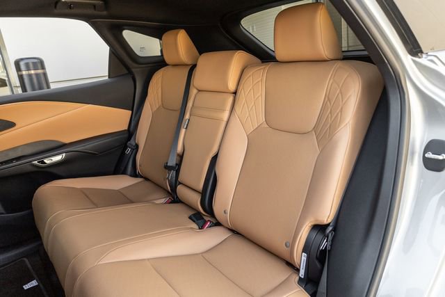 New 2026 Lexus RX 350 FWD image 8