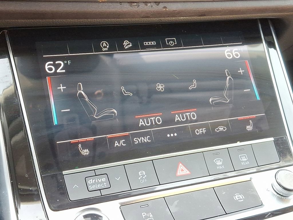 Certified 2025 Audi Q7 3.0T Premium w/ Convenience Package image 17