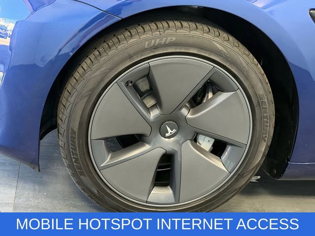 Used 2023 Tesla Model 3 Standard Range RWD image 4