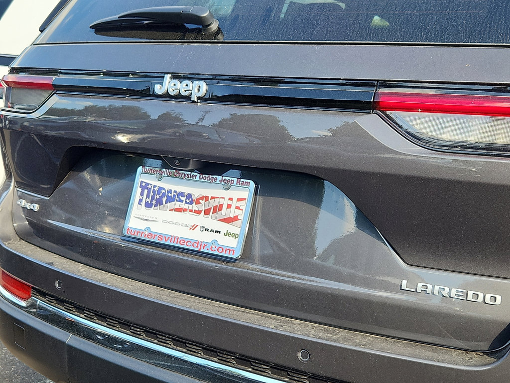 New 2025 Jeep Grand Cherokee Laredo X w/ Luxury Tech Group I image 5