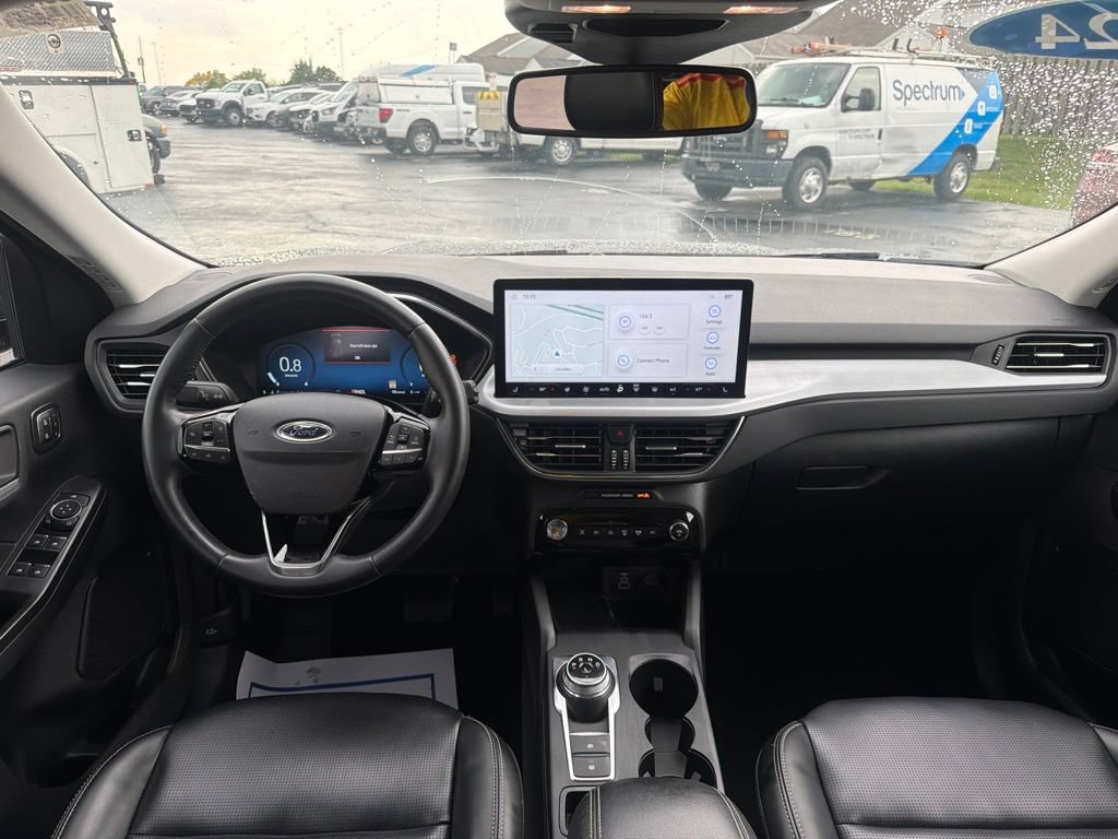 Used 2024 Ford Escape Platinum AWD/4WD image 18