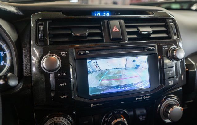 Used 2019 Toyota 4Runner TRD Off-Road Premium AWD/4WD image 30