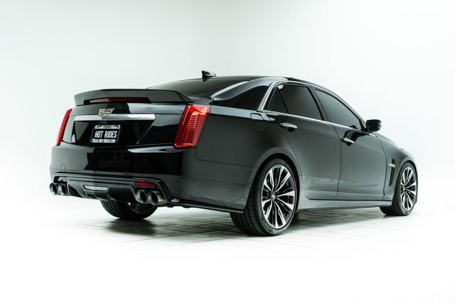 Used 2018 Cadillac CTS V w/ Luxury Package image 12