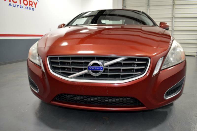 Used 2012 Volvo S60 T5 image 2