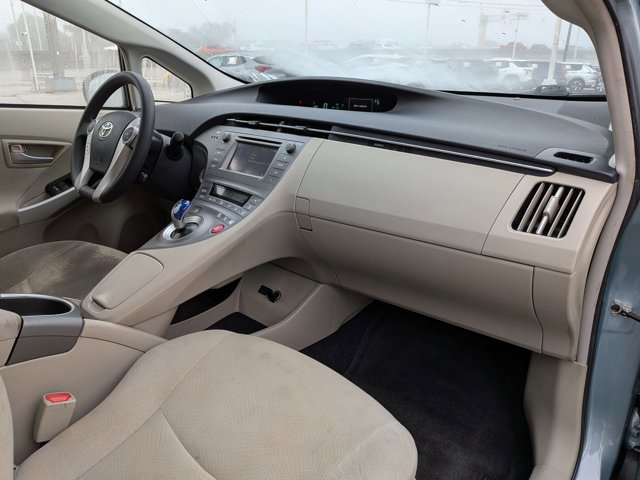 Used 2014 Toyota Prius Two image 20