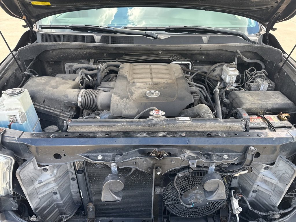 Used 2017 Toyota Sequoia Limited w/ Safety & Convenience Package image 25