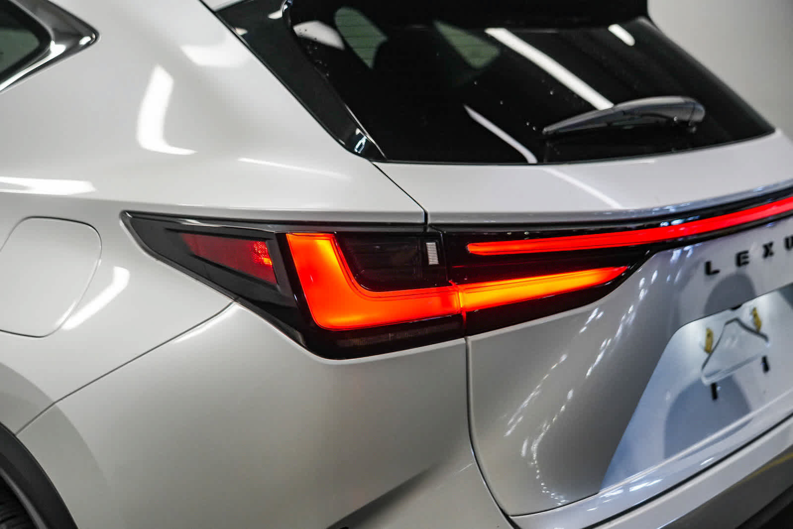 Used 2025 Lexus NX 350 AWD w/ Cold Area Package image 9