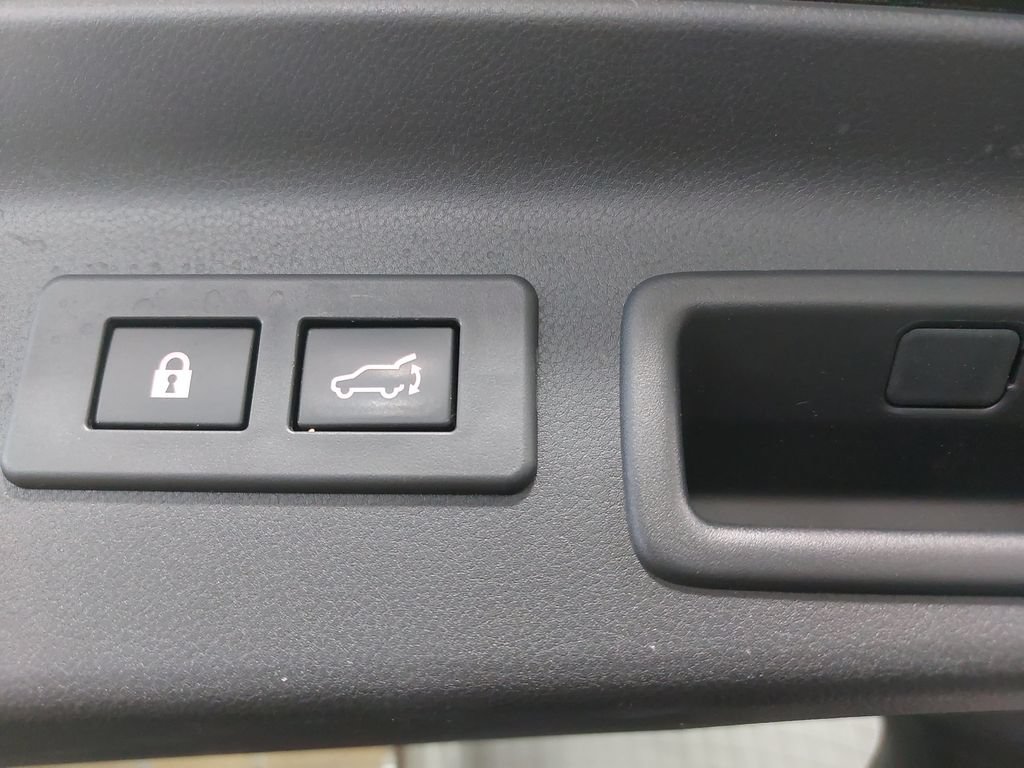 Used 2025 Subaru Forester Sport w/ Popular Package #1 AWD/4WD image 13