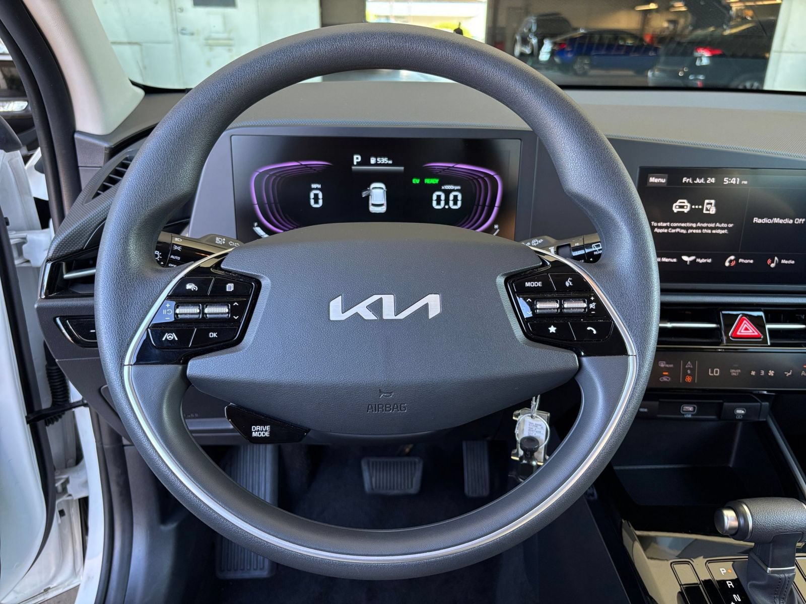 Used 2026 Kia Niro LX FWD image 25