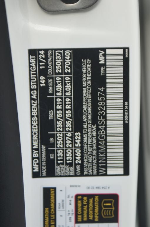 Used 2025 Mercedes-Benz GLC 300 image 26